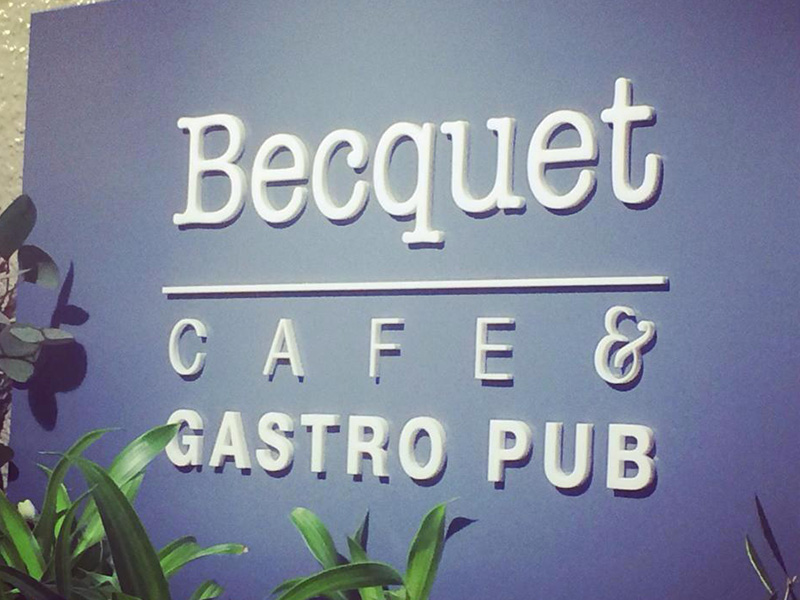 Becquet CAFE&GASTRO PUB/ベケットカフェアンドガストロパブ　入り口