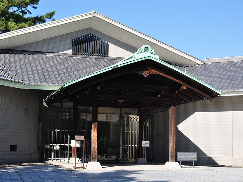 葉山しおさい博物館　外観