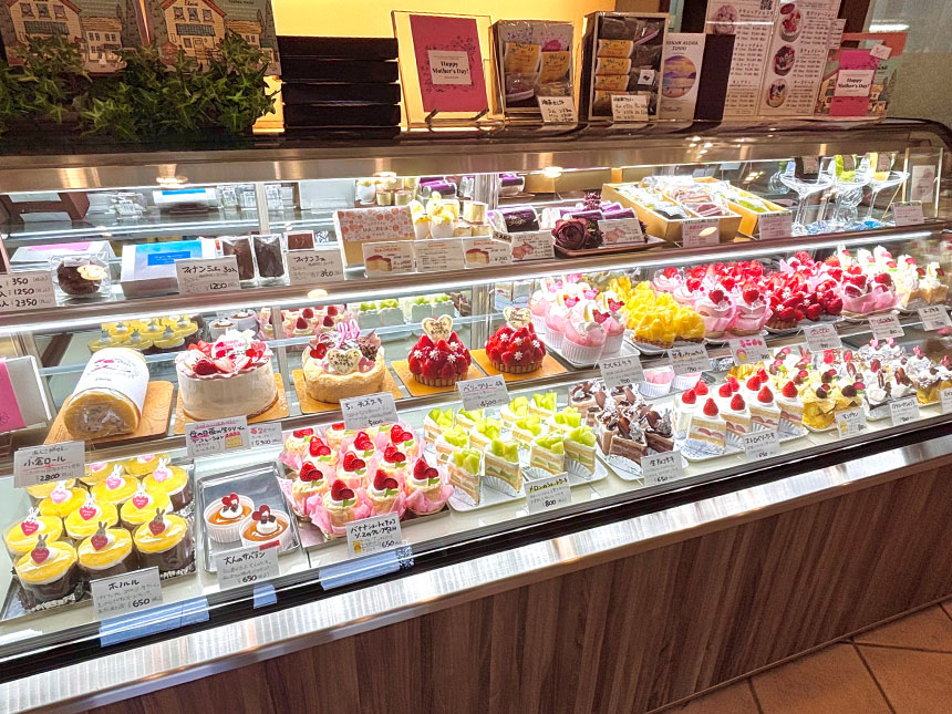 エトアール洋菓子店逗子店/エトアールヨウガシテンズシテン　店内