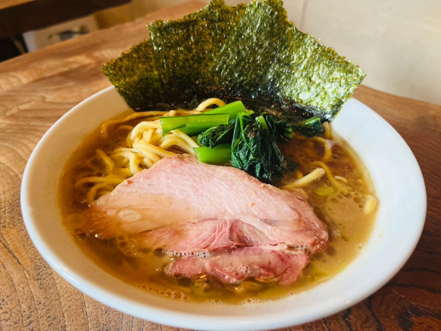 maru-bun　豚骨醤油ラーメン