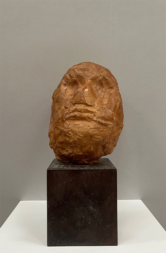 宮崎進《苦悩》
1960年頃　石膏、蜜蝋
神奈川県立近代美術館蔵
