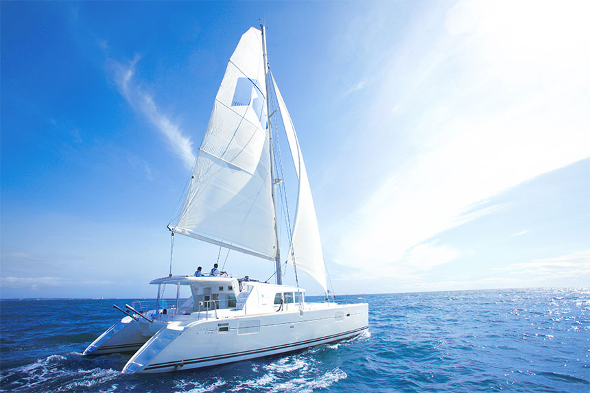 【オプション】係留したヨットの上で迎える、船上モーニング
