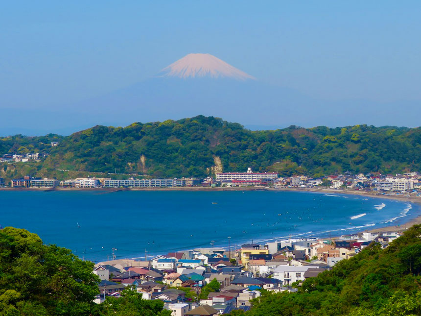 眺望を楽しみながらラグ・キリム談義を