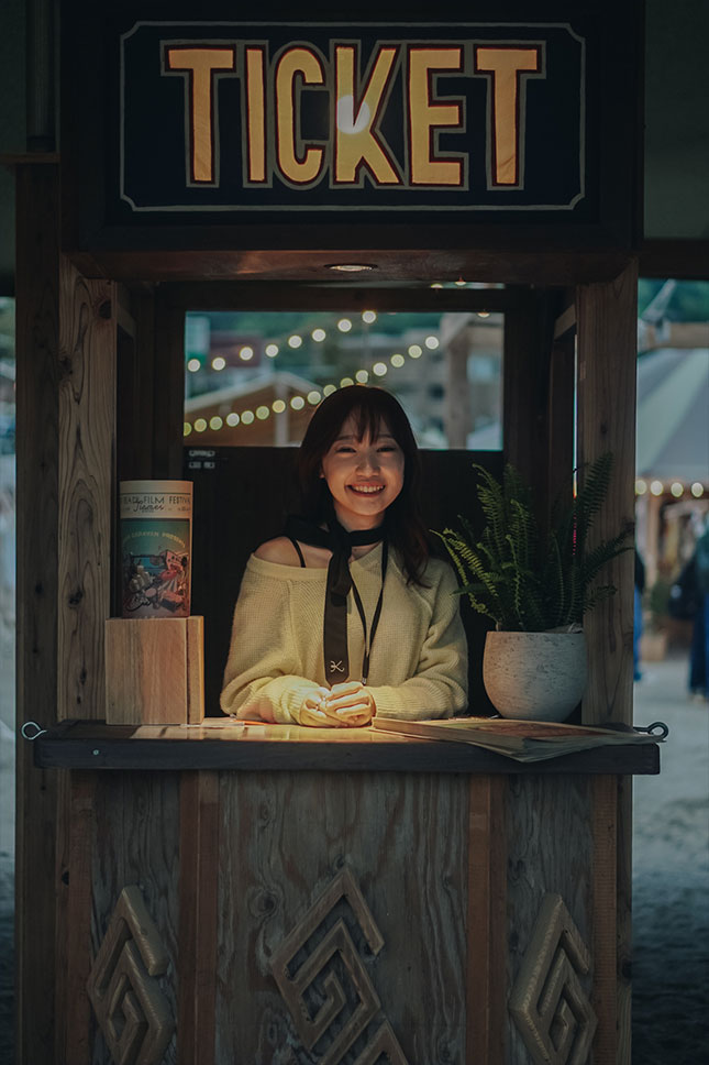 (c) ZUSHI BEACH FILM FESTIVAL All Rights Reserved.
