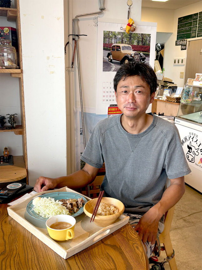 お食事中に撮らせていただき、ありがとうございました！
